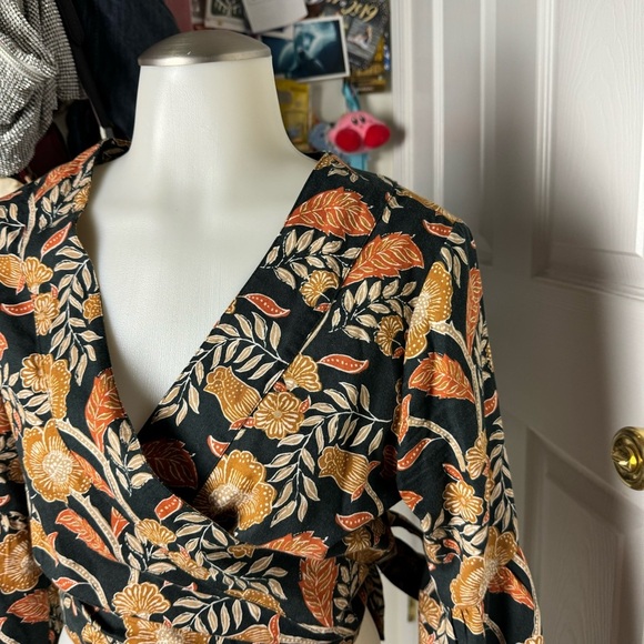 FAHERTY Seraphina Wrap Blouse Small - Picture 5 of 6